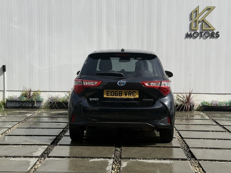 Toyota Yaris 1.5 VVT-h Excel Hatchback 5dr Petrol Hybrid E-CVT Euro 6 (s/s) (15in Alloy) (100 ps) - U702
