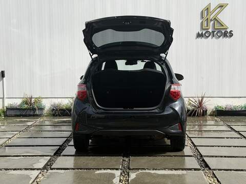 Toyota Yaris 1.5 VVT-h Excel Hatchback 5dr Petrol Hybrid E-CVT Euro 6 (s/s) (15in Alloy) (100 ps) - U702