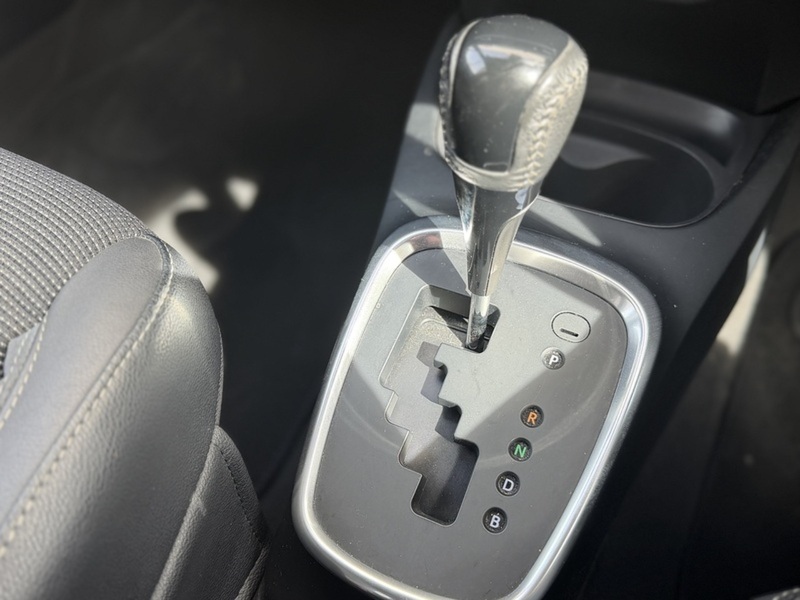 Toyota Yaris 1.5 VVT-h Excel Hatchback 5dr Petrol Hybrid E-CVT Euro 6 (s/s) (15in Alloy) (100 ps) - U702
