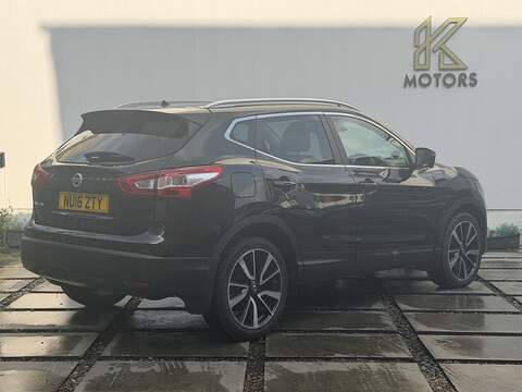 Nissan Qashqai 1.2 DIG-T Tekna SUV 5dr Petrol XTRON 2WD Euro 6 (s/s) (115 ps) - U703