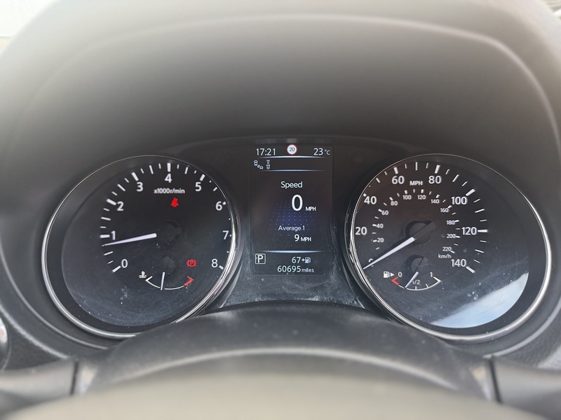 Nissan Qashqai 1.2 DIG-T Tekna SUV 5dr Petrol XTRON 2WD Euro 6 (s/s) (115 ps) - U703