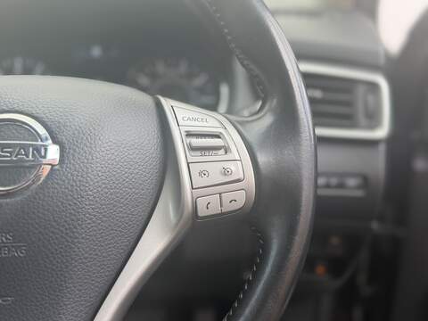 Nissan Qashqai 1.2 DIG-T Tekna SUV 5dr Petrol XTRON 2WD Euro 6 (s/s) (115 ps) - U703