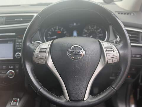 Nissan Qashqai 1.2 DIG-T Tekna SUV 5dr Petrol XTRON 2WD Euro 6 (s/s) (115 ps) - U703