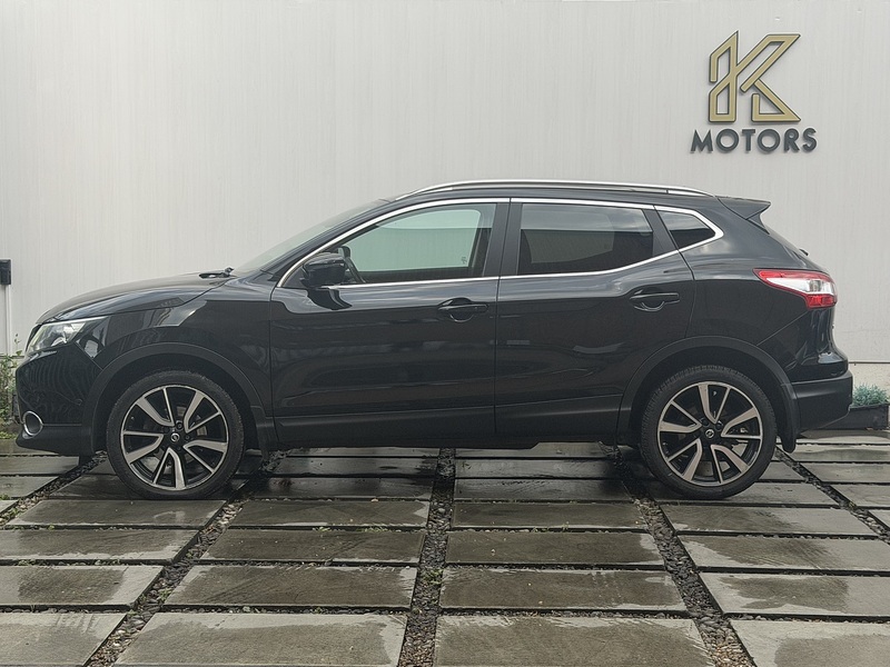 Nissan Qashqai 1.2 DIG-T Tekna SUV 5dr Petrol XTRON 2WD Euro 6 (s/s) (115 ps) - U703