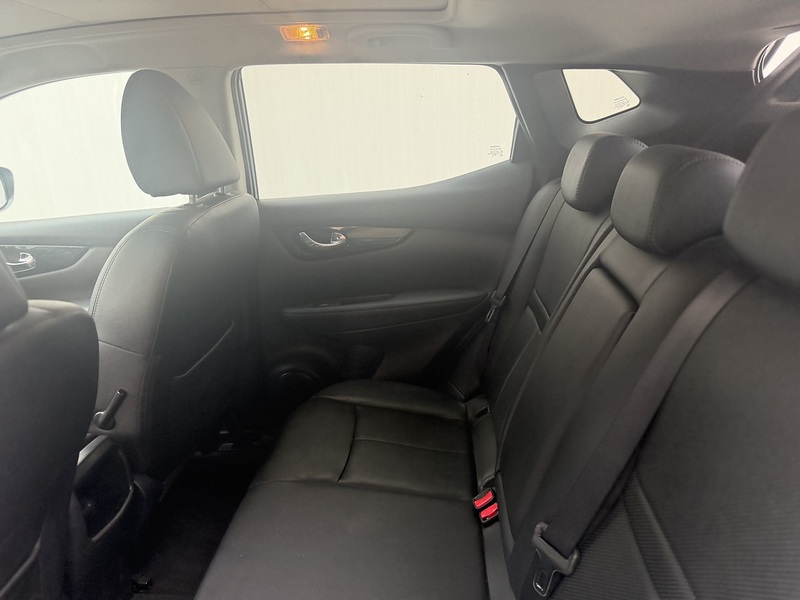 Nissan Qashqai 1.2 DIG-T Tekna SUV 5dr Petrol XTRON 2WD Euro 6 (s/s) (115 ps) - U703