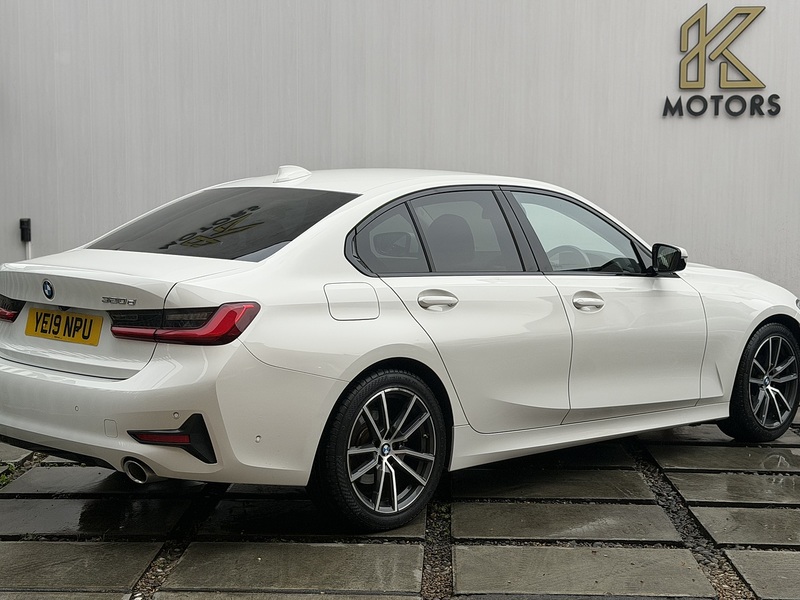 BMW 3 Series 2.0 320d Sport Saloon 4dr Diesel Auto Euro 6 (s/s) (190 ps) - U705
