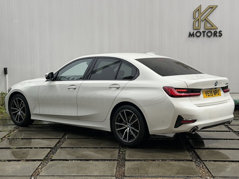 BMW 3 Series 2.0 320d Sport Saloon 4dr Diesel Auto Euro 6 (s/s) (190 ps) - U705