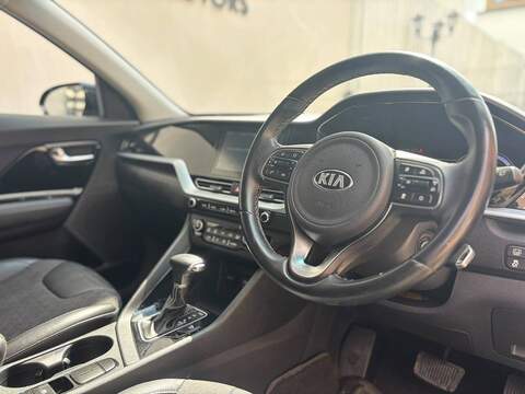 Kia Niro 1.6 GDi 2 SUV 5dr Petrol Hybrid DCT Euro 6 (s/s) (139 bhp) - U707