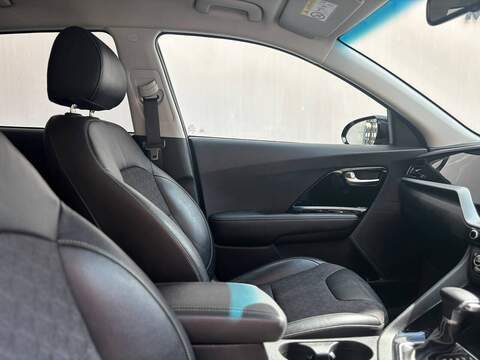 Kia Niro 1.6 GDi 2 SUV 5dr Petrol Hybrid DCT Euro 6 (s/s) (139 bhp) - U707