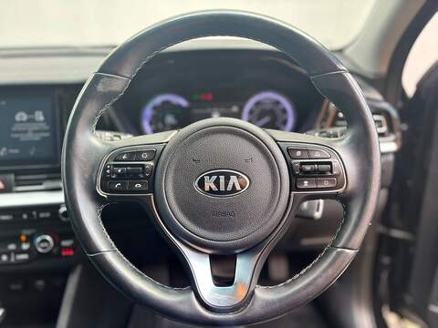 Kia Niro 1.6 GDi 2 SUV 5dr Petrol Hybrid DCT Euro 6 (s/s) (139 bhp) - U707