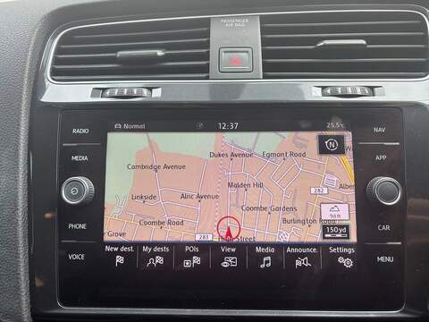 Volkswagen Golf 1.4 TSI SE Nav Hatchback 5dr Petrol Manual Euro 6 (s/s) (125 ps) - U709