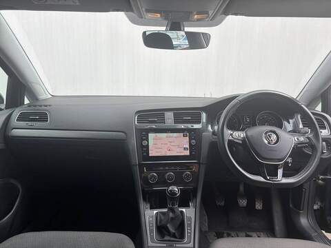 Volkswagen Golf 1.4 TSI SE Nav Hatchback 5dr Petrol Manual Euro 6 (s/s) (125 ps) - U709