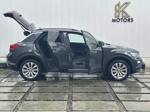 Volkswagen T-Roc 1.6 TDI SE SUV 5dr Diesel Manual Euro 6 (s/s) (115 ps) - U714