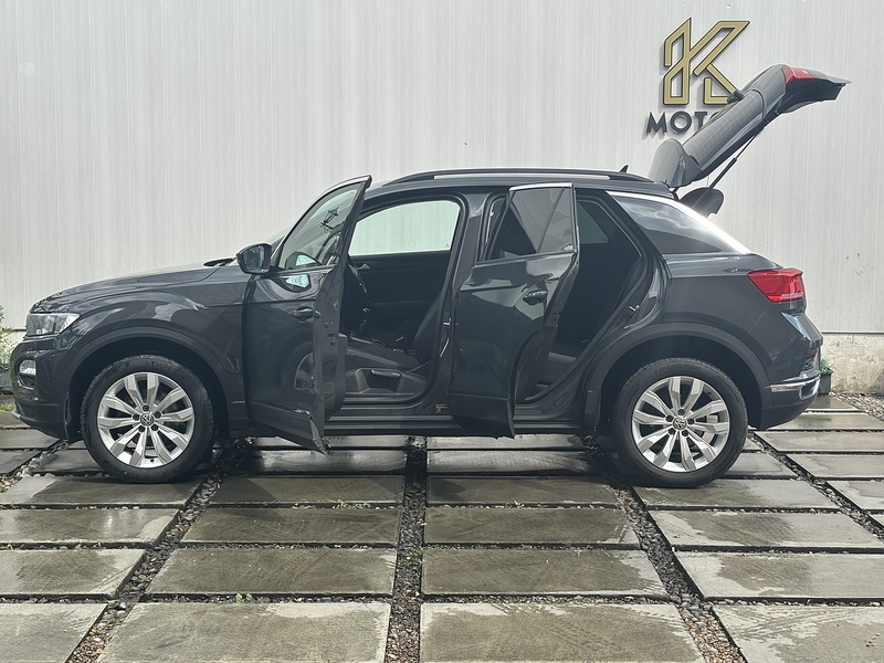 Volkswagen T-Roc 1.6 TDI SE SUV 5dr Diesel Manual Euro 6 (s/s) (115 ps) - U714