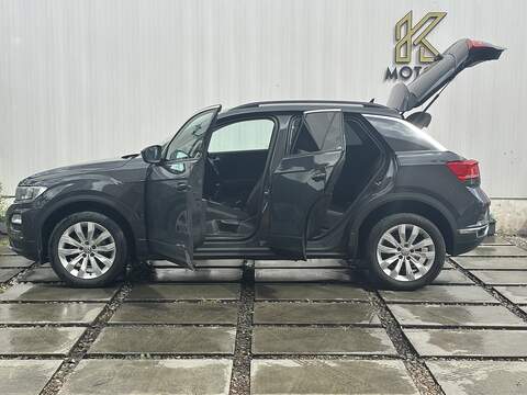Volkswagen T-Roc 1.6 TDI SE SUV 5dr Diesel Manual Euro 6 (s/s) (115 ps) - U714
