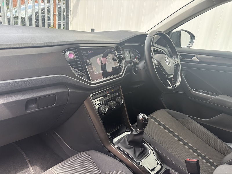 Volkswagen T-Roc 1.6 TDI SE SUV 5dr Diesel Manual Euro 6 (s/s) (115 ps) - U714