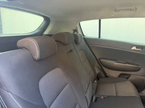 Kia Sportage 1.6 GDi 2 GPF SUV 5dr Petrol Manual Euro 6 (s/s) (130 bhp) - U715