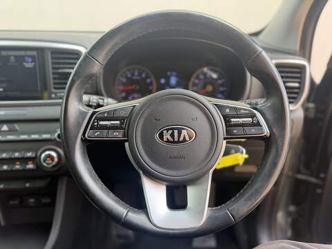 Kia Sportage 1.6 GDi 2 GPF SUV 5dr Petrol Manual Euro 6 (s/s) (130 bhp) - U715