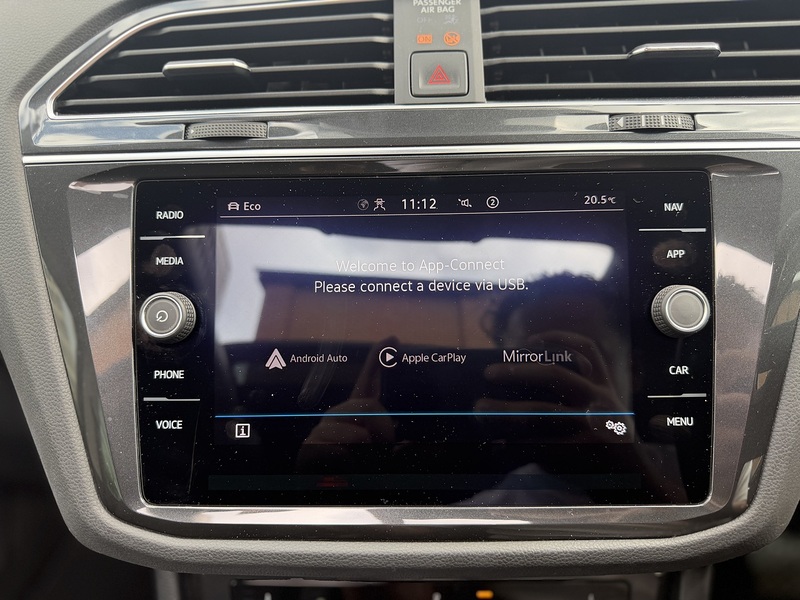 Volkswagen Tiguan 1.4 TSI 13kWh Elegance SUV 5dr Petrol Plug-in Hybrid DSG Euro 6 (s/s) (245 ps) - U716