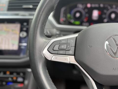 Volkswagen Tiguan 1.4 TSI 13kWh Elegance SUV 5dr Petrol Plug-in Hybrid DSG Euro 6 (s/s) (245 ps) - U716