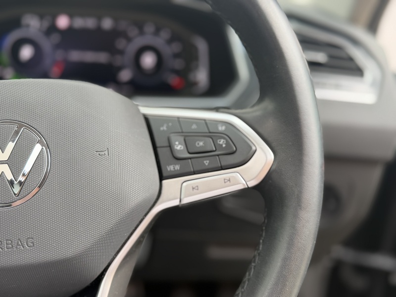 Volkswagen Tiguan 1.4 TSI 13kWh Elegance SUV 5dr Petrol Plug-in Hybrid DSG Euro 6 (s/s) (245 ps) - U716