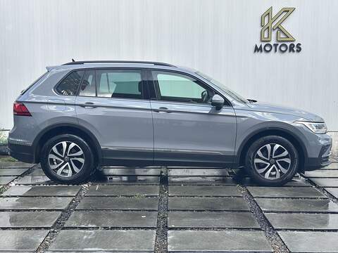 Volkswagen Tiguan 1.5 TSI Active SUV 5dr Petrol DSG Euro 6 (s/s) (150 ps) - U717