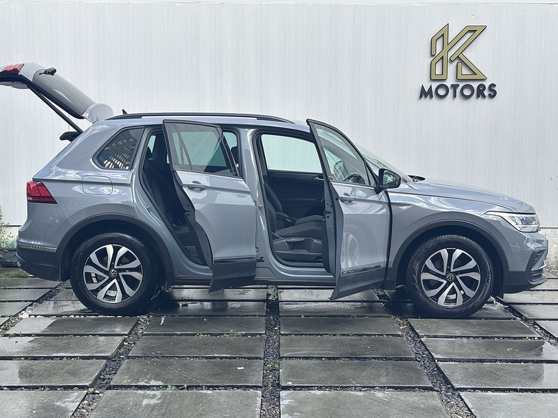Volkswagen Tiguan 1.5 TSI Active SUV 5dr Petrol DSG Euro 6 (s/s) (150 ps) - U717