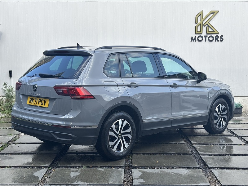 Volkswagen Tiguan 1.5 TSI Active SUV 5dr Petrol DSG Euro 6 (s/s) (150 ps) - U717
