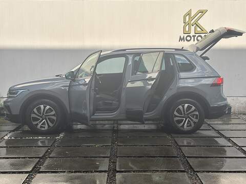 Volkswagen Tiguan 1.5 TSI Active SUV 5dr Petrol DSG Euro 6 (s/s) (150 ps) - U717