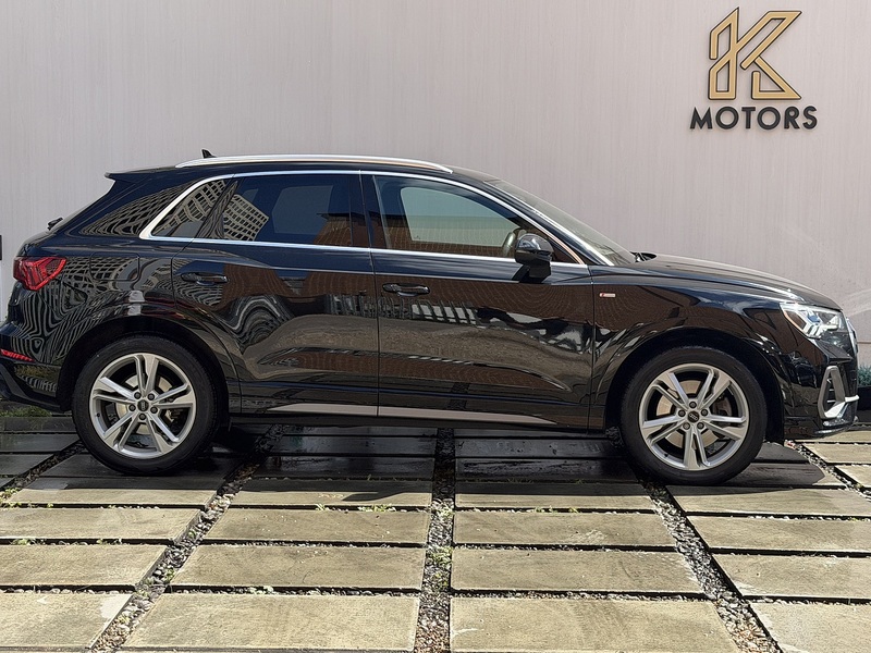 Audi Q3 2.0 TFSI 40 S line SUV 5dr Petrol S Tronic quattro Euro 6 (s/s) (190 ps) - U718
