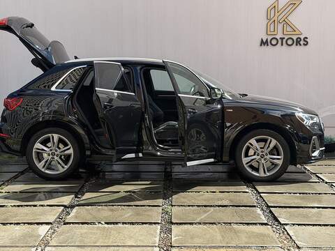 Audi Q3 2.0 TFSI 40 S line SUV 5dr Petrol S Tronic quattro Euro 6 (s/s) (190 ps) - U718