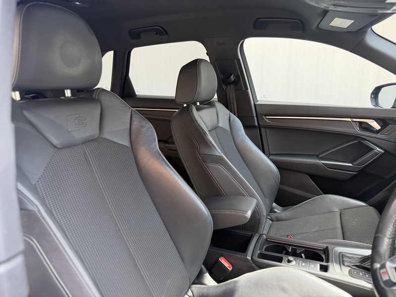Audi Q3 2.0 TFSI 40 S line SUV 5dr Petrol S Tronic quattro Euro 6 (s/s) (190 ps) - U718