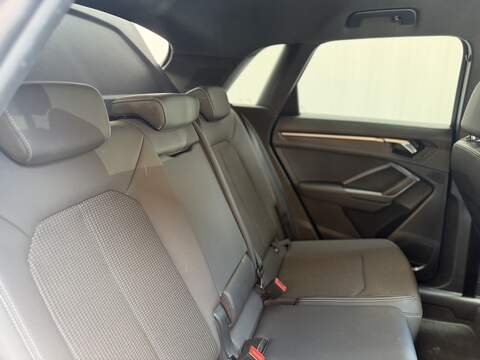 Audi Q3 2.0 TFSI 40 S line SUV 5dr Petrol S Tronic quattro Euro 6 (s/s) (190 ps) - U718