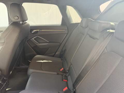 Audi Q3 2.0 TFSI 40 S line SUV 5dr Petrol S Tronic quattro Euro 6 (s/s) (190 ps) - U718