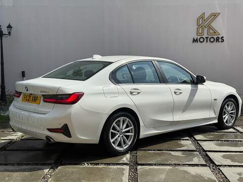BMW 3 Series 2.0 330e 12kWh SE Pro Saloon 4dr Petrol Plug-in Hybrid Auto Euro 6 (s/s) (292 ps) - U719