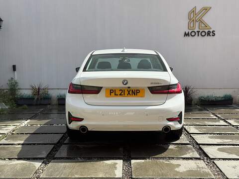 BMW 3 Series 2.0 330e 12kWh SE Pro Saloon 4dr Petrol Plug-in Hybrid Auto Euro 6 (s/s) (292 ps) - U719