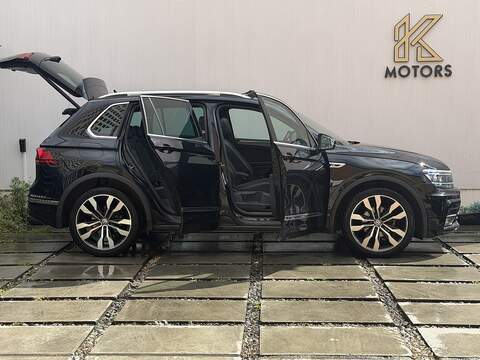 Volkswagen Tiguan 1.5 TSI EVO R-Line Tech SUV 5dr Petrol DSG Euro 6 (s/s) (150 ps) - U723