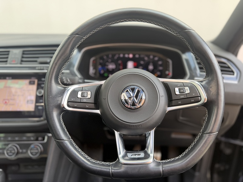 Volkswagen Tiguan 1.5 TSI EVO R-Line Tech SUV 5dr Petrol DSG Euro 6 (s/s) (150 ps) - U723