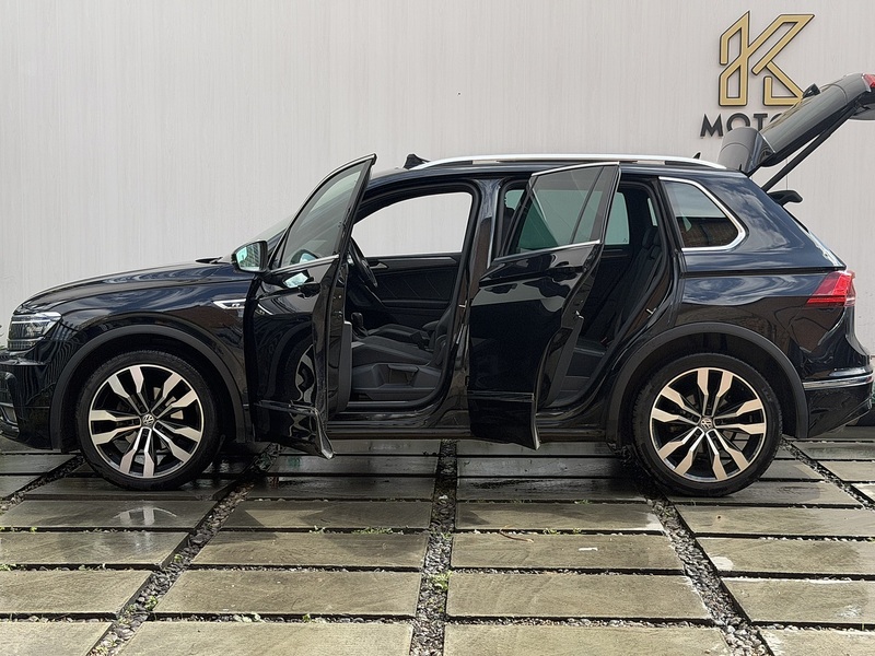 Volkswagen Tiguan 1.5 TSI EVO R-Line Tech SUV 5dr Petrol DSG Euro 6 (s/s) (150 ps) - U723