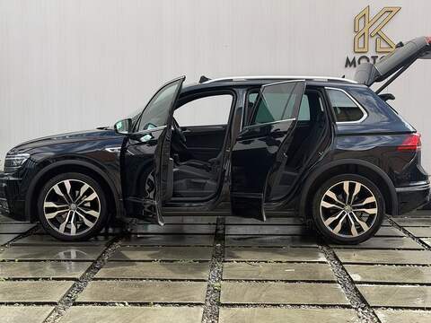Volkswagen Tiguan 1.5 TSI EVO R-Line Tech SUV 5dr Petrol DSG Euro 6 (s/s) (150 ps) - U723
