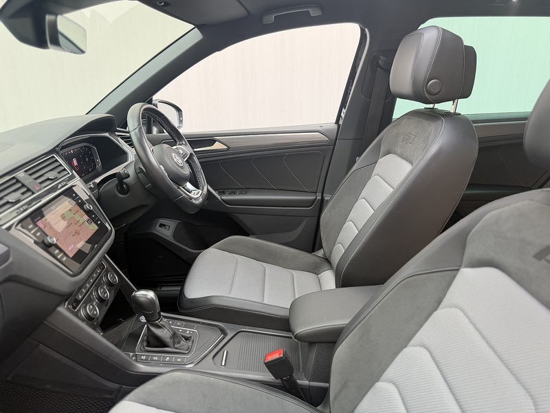Volkswagen Tiguan 1.5 TSI EVO R-Line Tech SUV 5dr Petrol DSG Euro 6 (s/s) (150 ps) - U723