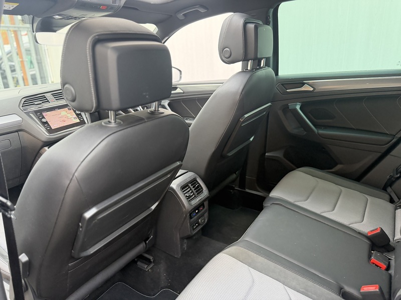 Volkswagen Tiguan 1.5 TSI EVO R-Line Tech SUV 5dr Petrol DSG Euro 6 (s/s) (150 ps) - U723