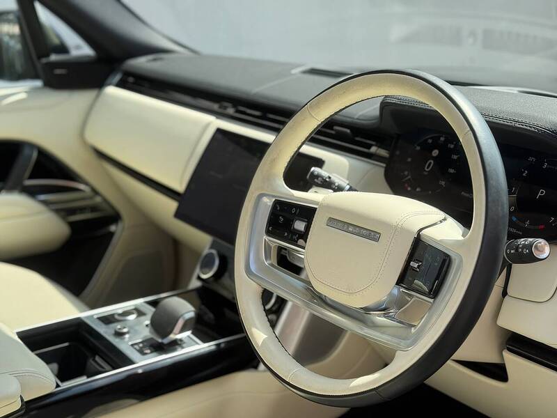 Land Rover Range Rover 3.0 P400 MHEV HSE SUV 5dr Petrol Auto 4WD Euro 6 (s/s) (400 ps) - U731