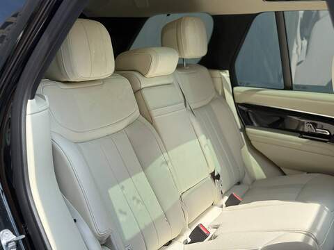 Land Rover Range Rover 3.0 P400 MHEV HSE SUV 5dr Petrol Auto 4WD Euro 6 (s/s) (400 ps) - U731