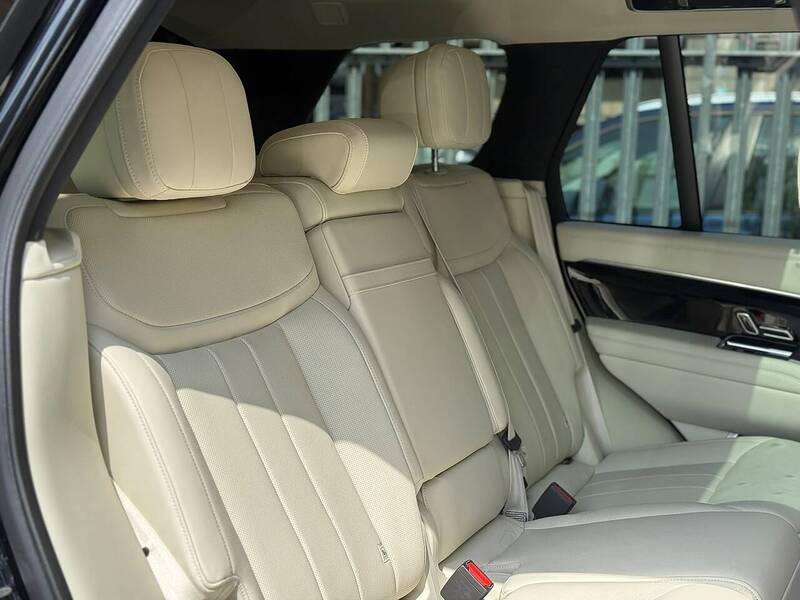 Land Rover Range Rover 3.0 P400 MHEV HSE SUV 5dr Petrol Auto 4WD Euro 6 (s/s) (400 ps) - U731