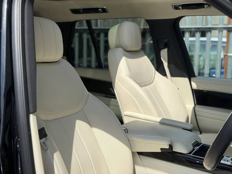 Land Rover Range Rover 3.0 P400 MHEV HSE SUV 5dr Petrol Auto 4WD Euro 6 (s/s) (400 ps) - U731