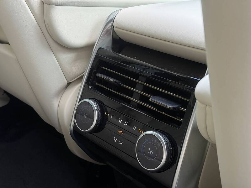 Land Rover Range Rover 3.0 P400 MHEV HSE SUV 5dr Petrol Auto 4WD Euro 6 (s/s) (400 ps) - U731