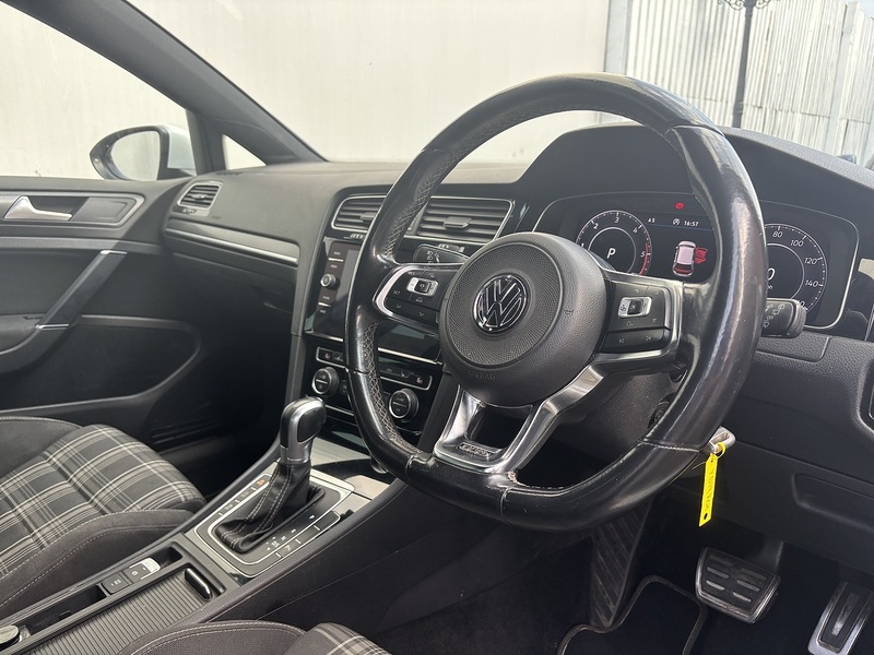 Volkswagen Golf 2.0 TDI GTD Hatchback 5dr Diesel DSG Euro 6 (s/s) (184 ps) - U732
