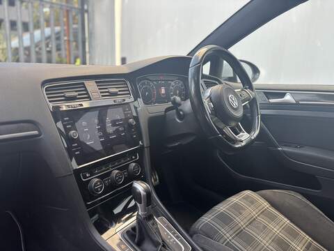 Volkswagen Golf 2.0 TDI GTD Hatchback 5dr Diesel DSG Euro 6 (s/s) (184 ps) - U732