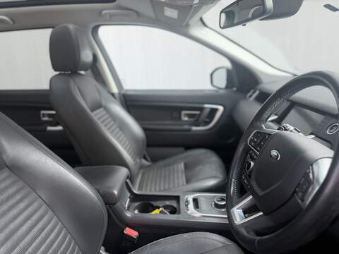Land Rover Discovery Sport TD4 HSE Luxury - U734